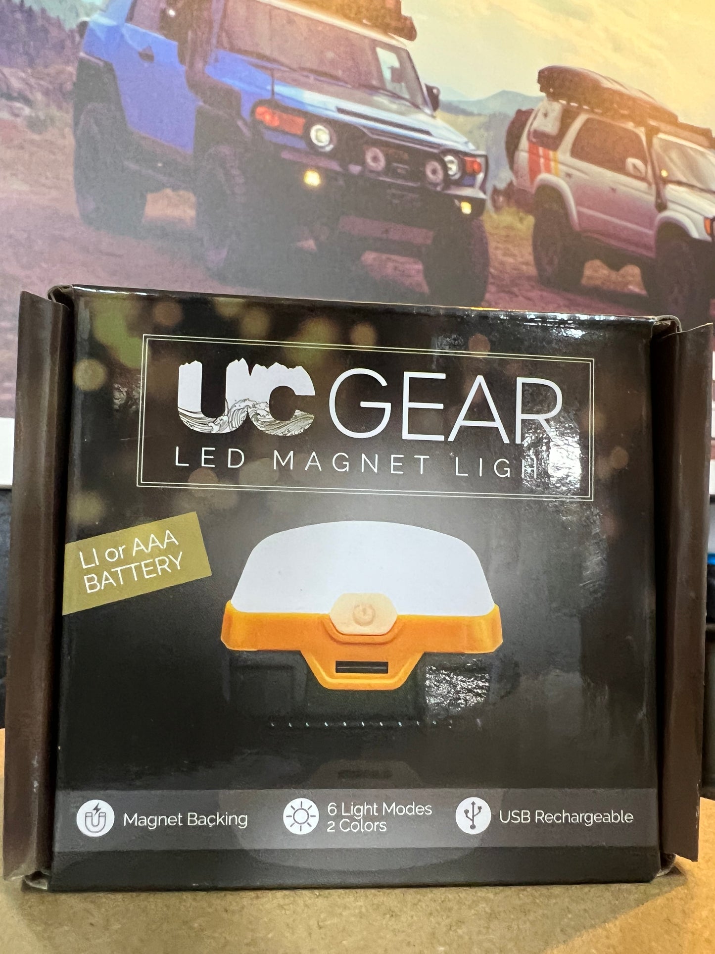 UC Gear LED Magnet Light