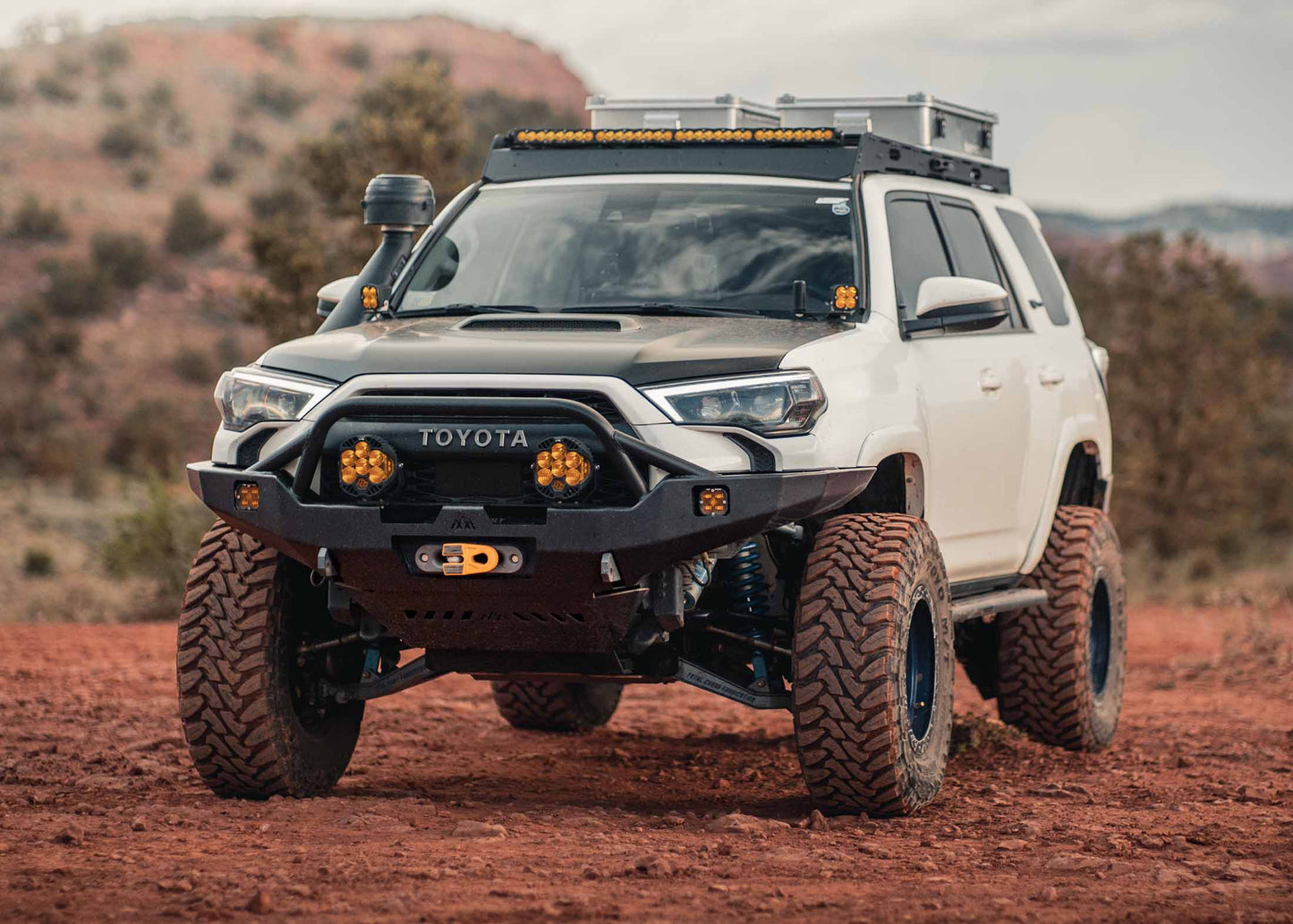 Toyota 4Runner 5th Gen (2010-2024) Hi-Lite Overland Front Bumper [PreRunner Bull Bar]